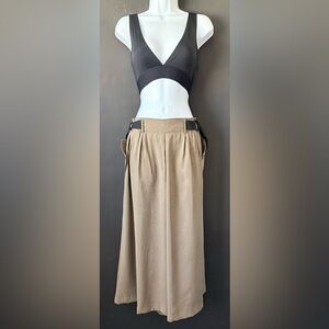 Anthropologie moss green wide leg adjustable palazzo pant. Super cute!